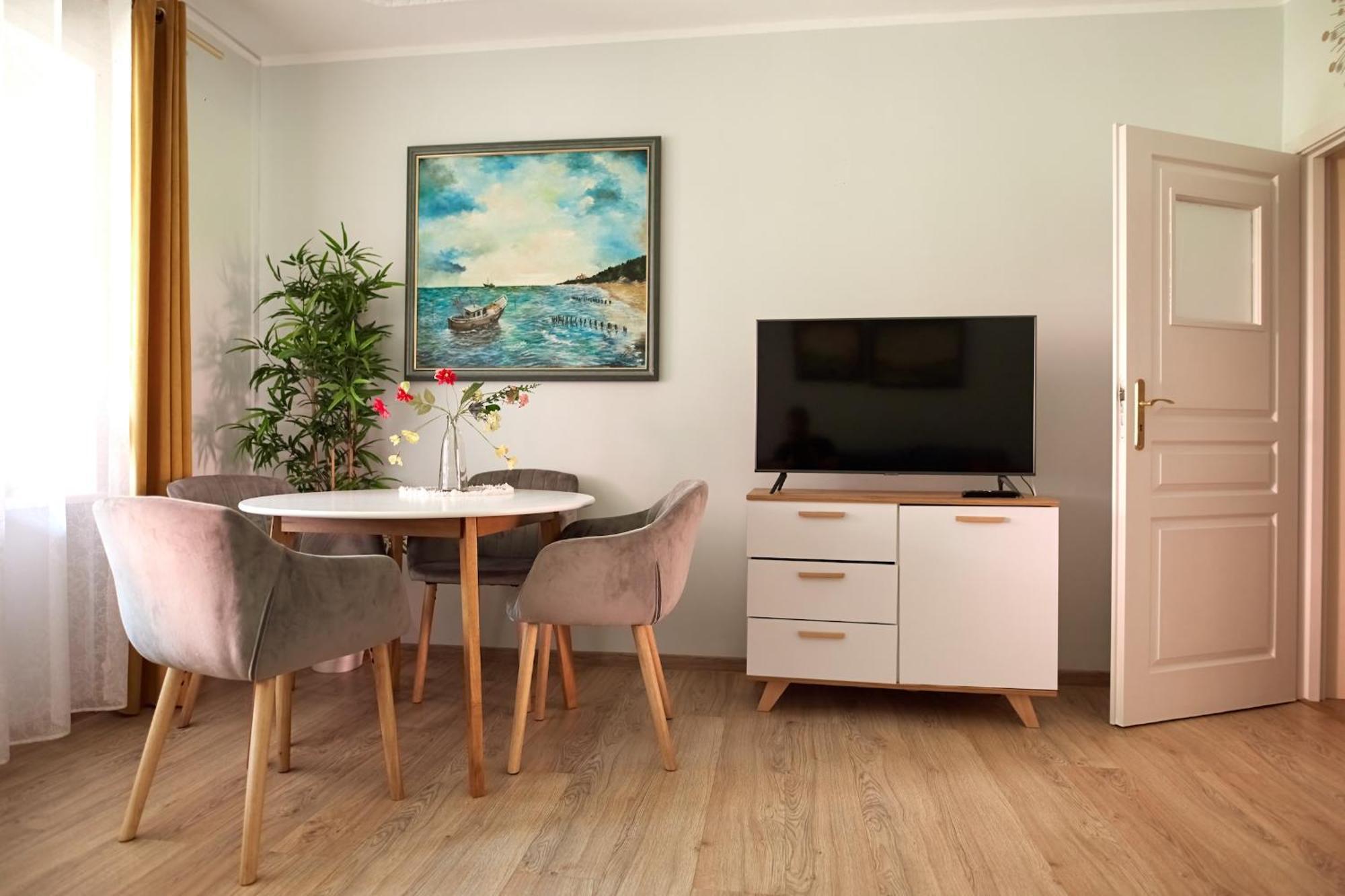 Osrodek Wypoczynkowy Relaks I Apartamenty Leba Exteriér fotografie